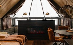 Tindasel Lodge